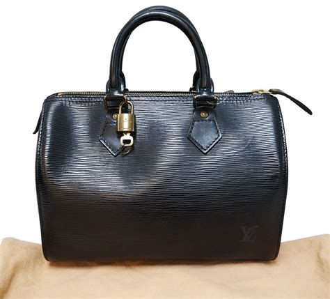 Louis Vuitton epi leather speedy